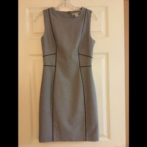 H&M/women’s gray sleeveless dress size 6